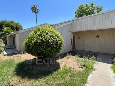 Main picture of Foxwood Apartments