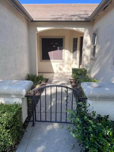 Main picture of 2703 Camero Dr