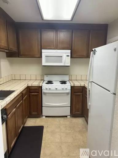Main picture of 4885 N Backer Ave