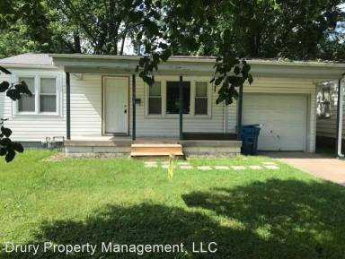 Main picture of 1513 E McGee St