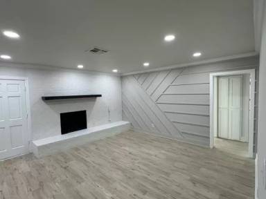 Main picture of 2101 Waymon St