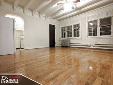 Main picture of 4631 N Paulina Apartments