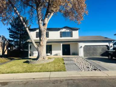 Main picture of 4565 E 122nd Ave