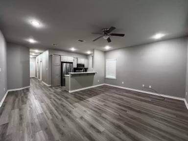 Main picture of 16104 Echo Glen Dr