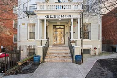 Main picture of 1110 Columbia Rd NW