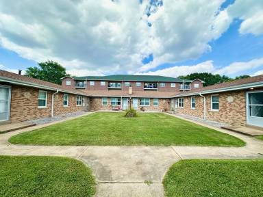 Main picture of 7022 Jamieson Ave