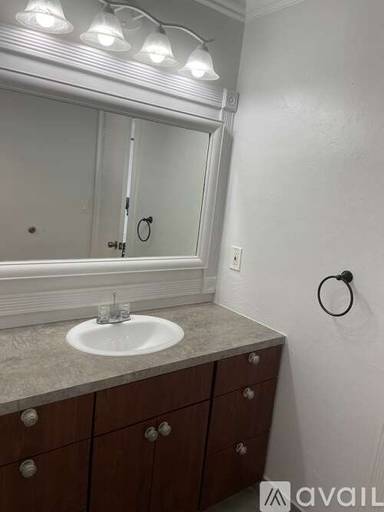 Main picture of 3450 NE 10th Ter