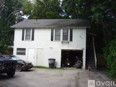 Main picture of 309 Pennsylvania Ave