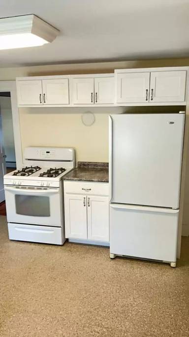 Main picture of 12 Colonial St