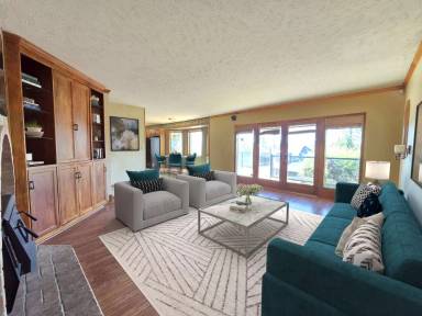 Main picture of 7706 E Woodview Dr