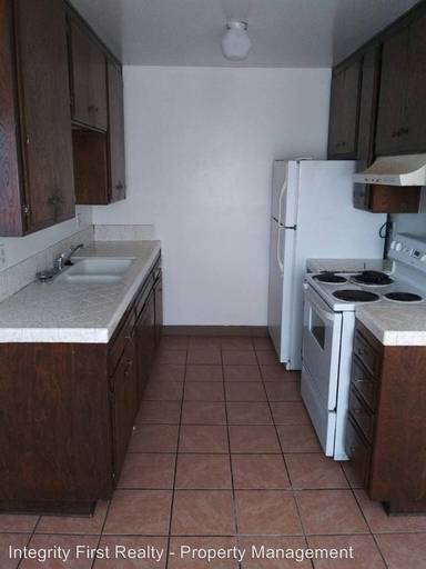 Main picture of 4385 Hamilton St