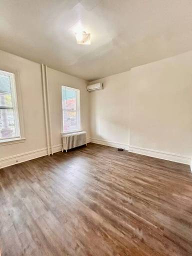 Main picture of 21 Pearl St