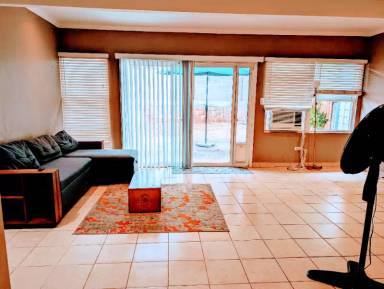 Main picture of 94-338 Alula Pl