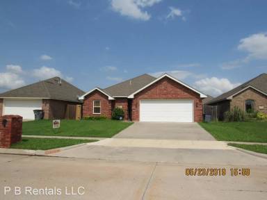 Main picture of 2304 SW 44th St