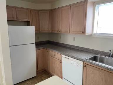 Main picture of 5139 5th Ave