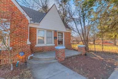 Main picture of 2652 NW 16th St