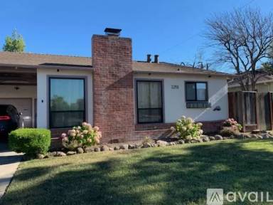 Main picture of 1140 Lily Ave