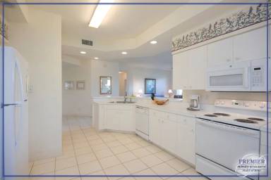 Main picture of 9610 Village View Blvd