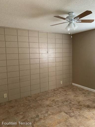 Main picture of 610 W 30th St