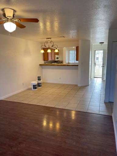 Main picture of 2016 Mesquite Ln
