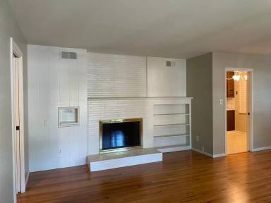 Main picture of 73 49th St