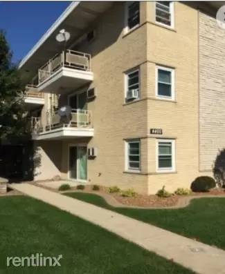 Main picture of 4400 W 55th St
