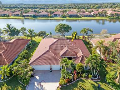 Main picture of 1268 SW Briarwood Dr