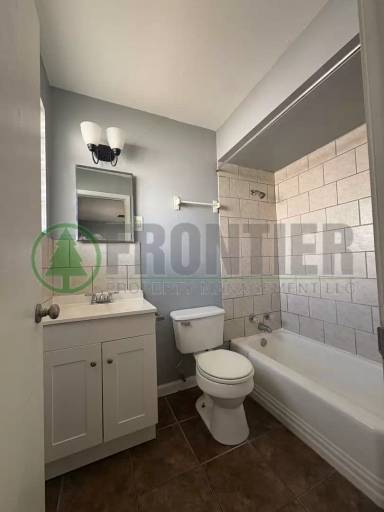Main picture of 325 Eichelberger St