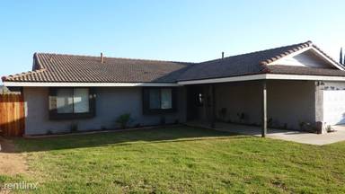 Main picture of 284 Celeste Dr