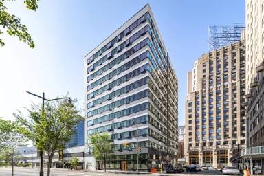 Main picture of 10 Commerce St