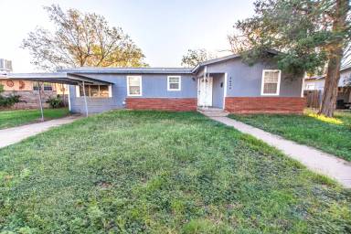 Main picture of 3624 Walnut Ave