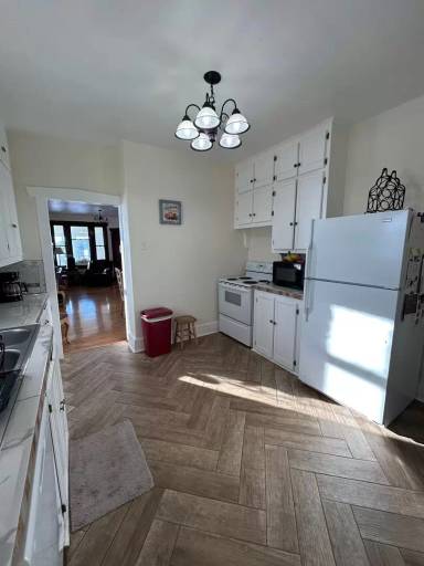 Main picture of 410 N Washington St