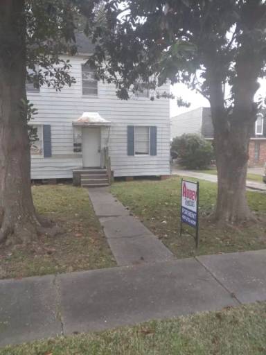 Main picture of 2515 McFaddin St