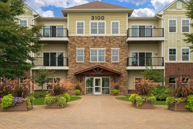 Main picture of Highland Shores Apartments