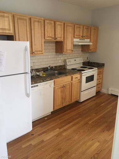 Main picture of 122 Berkshire St