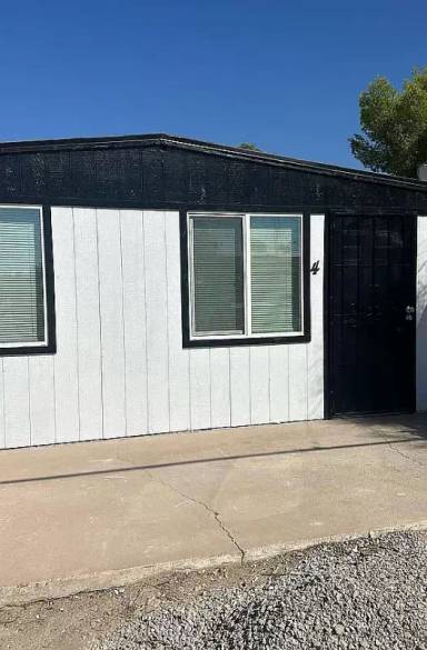 Main picture of 133 W Birdman Dr