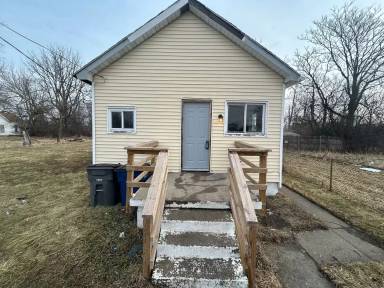 Main picture of 223 Charles St