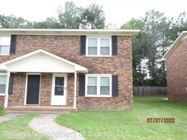 Main picture of 850 Jessamine Trl