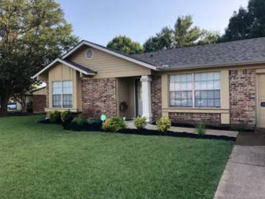 Main picture of 5625 Whitley Rd