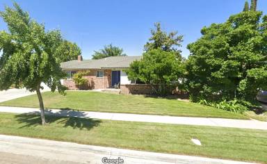 Main picture of 6355 N 3rd St