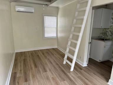 Main picture of 1141 SW 9th Ave