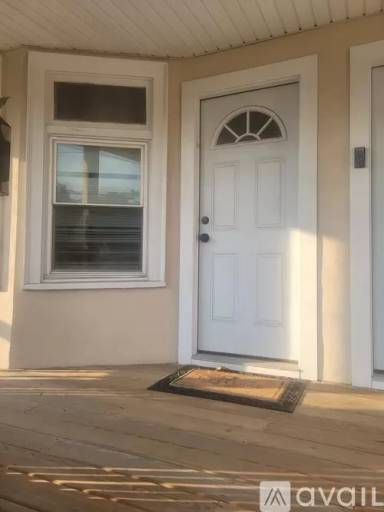 Main picture of 254 Hollister St