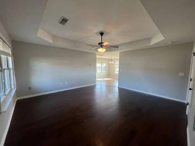 Main picture of 110 Chestnut Cv
