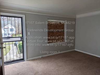Main picture of 17167 Salem St