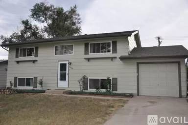 Main picture of 2228 Fernwood Dr
