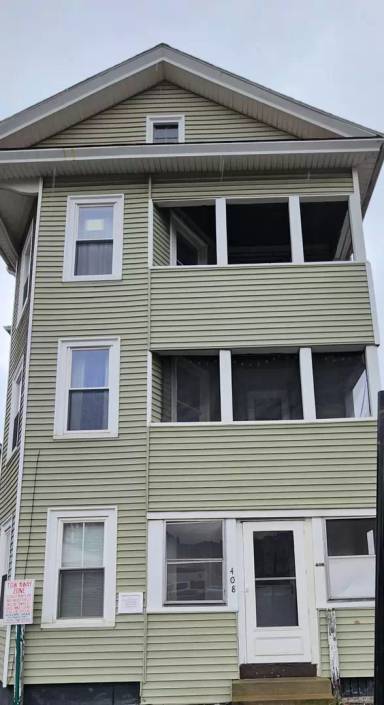 Main picture of 408 Cambridge St