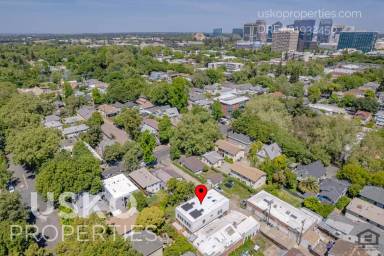 Main picture of 1012 Uptown Aly
