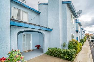 Main picture of 16845 San Bernardino Ave