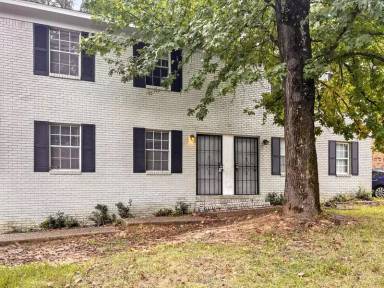 Main picture of 8917 Tanya Dr