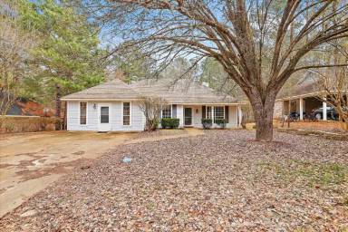 Main picture of 118 Harbor Rd